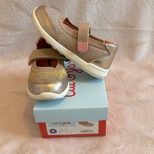 Cat & Jack Toddler Girls' size 8 ‘Eva’ Easy Close Gold & Pink Sparkle Shoes